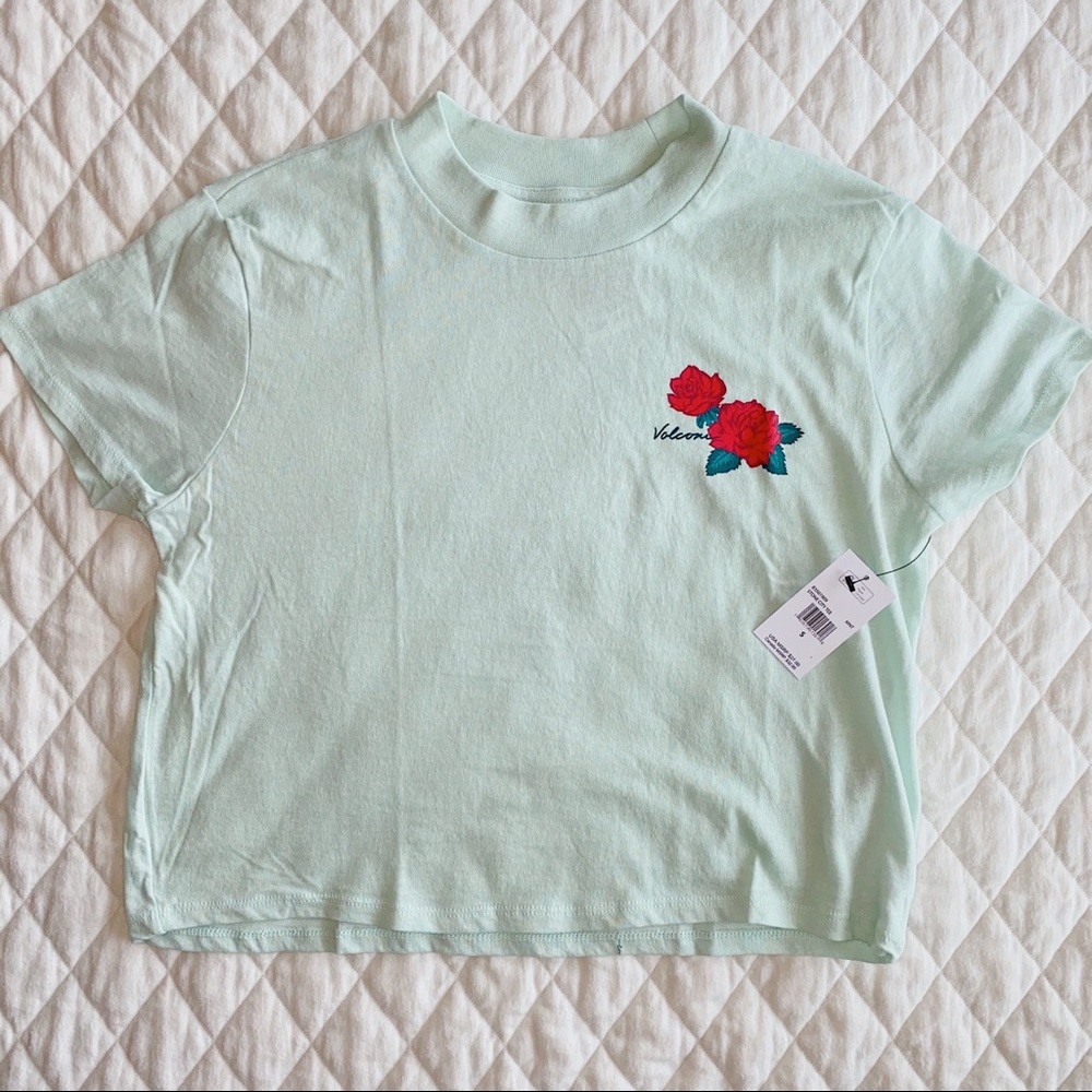 Volcom Women’s Semi Crop Top